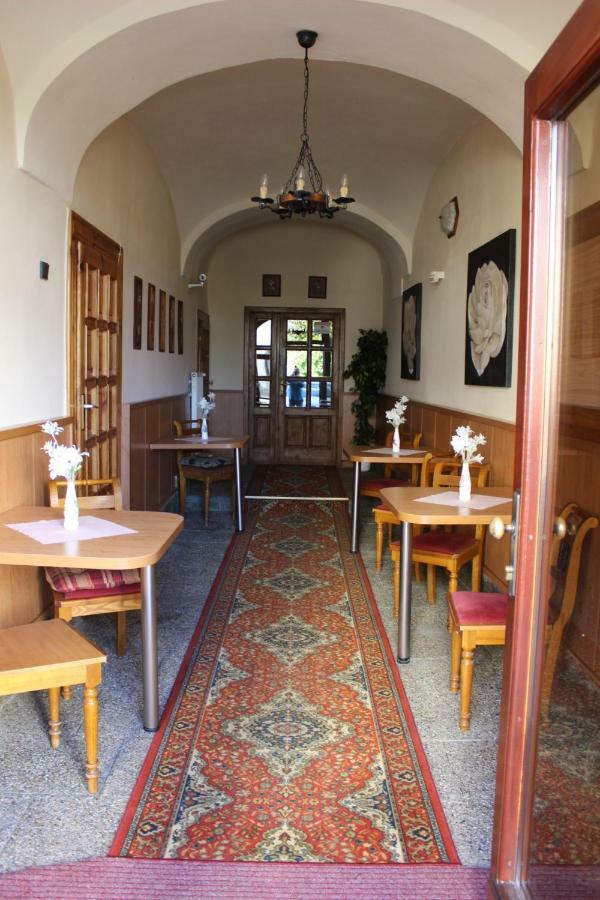 V Penzion Spisska Bela Exteriör bild