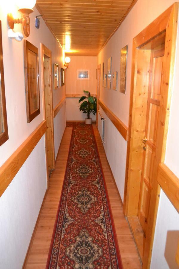 V Penzion Spisska Bela Exteriör bild