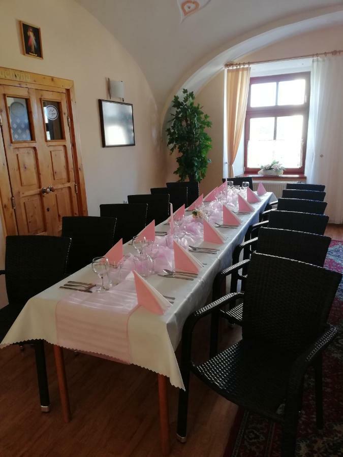 V Penzion Spisska Bela Exteriör bild